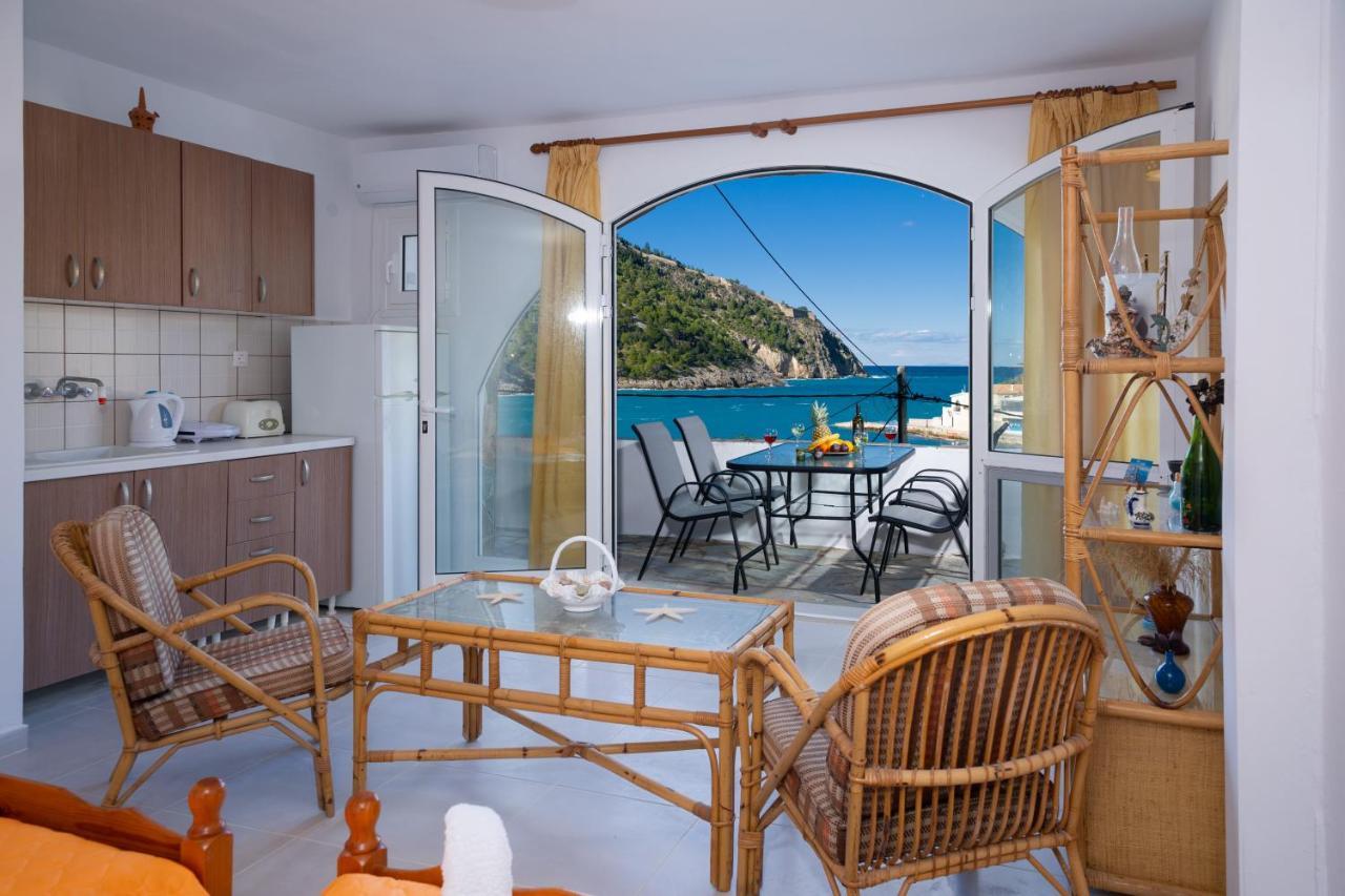 Appartamento Gardenia House Asos Esterno foto
