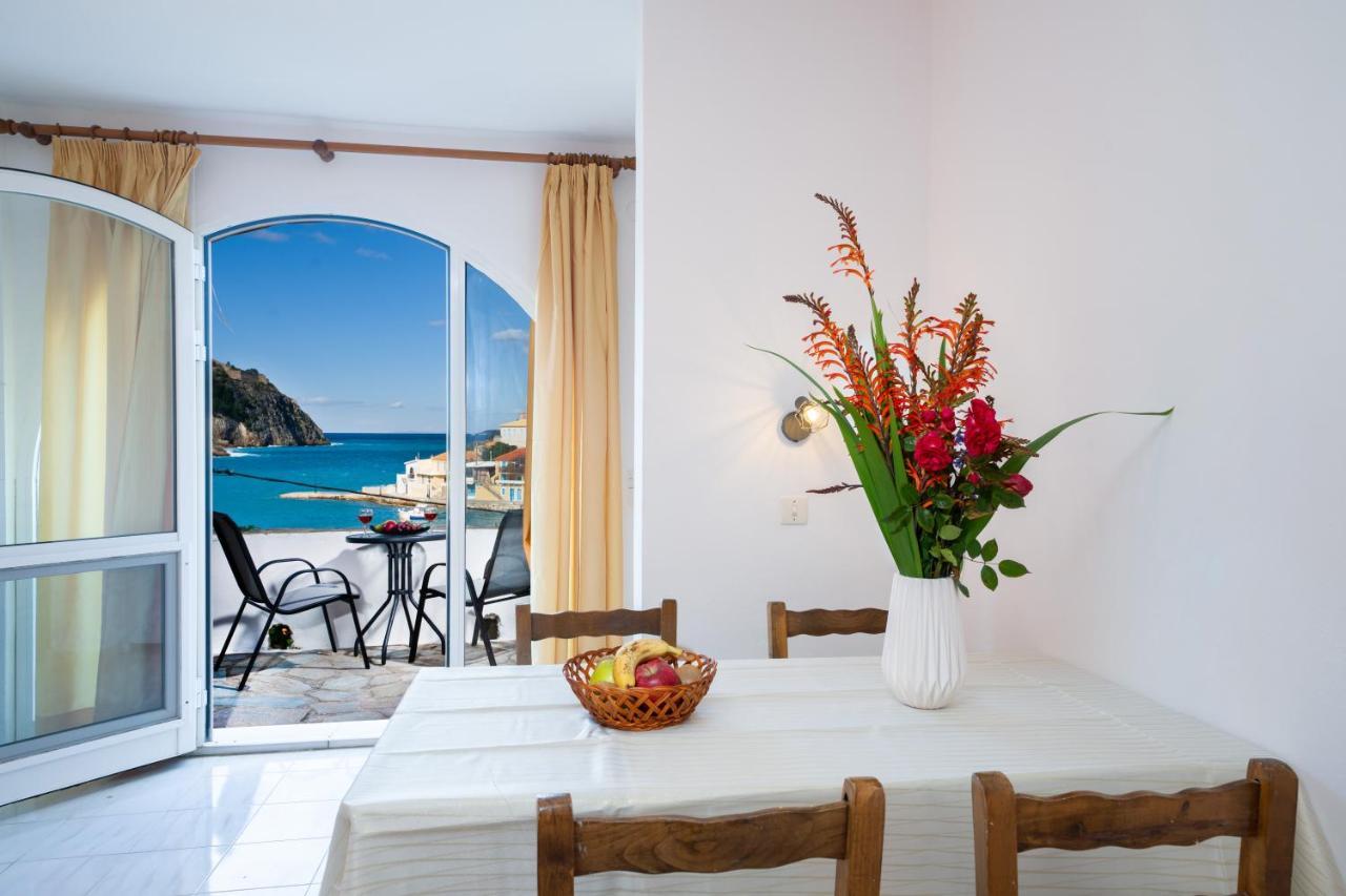 Appartamento Gardenia House Asos Esterno foto